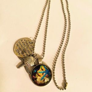 Nautical necklace